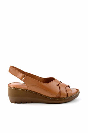 Taba Leather Kadın Sandalet K05296100403