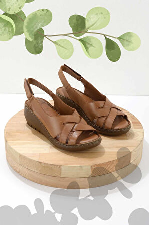 Taba Leather Kadın Sandalet K05296100403