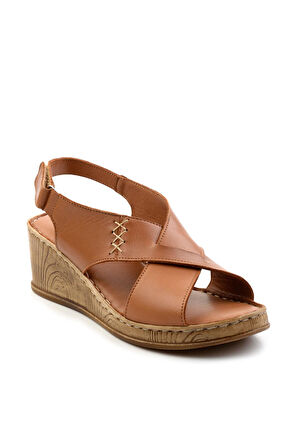 Taba Leather Kadın Sandalet K05552001203