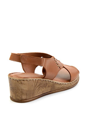 Taba Leather Kadın Sandalet K05552001203