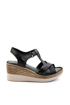 Siyah Leather Kadın Sandalet K05552600003