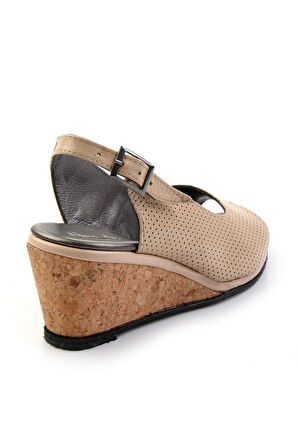Bej Leather Kadın Sandalet K05582040203
