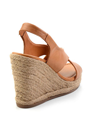 Taba Leather Kadın Sandalet K05628120903