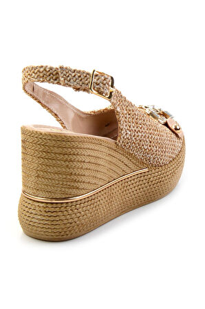 Bej  Kadın Sandalet K05688015228