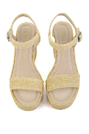 Bej  Kadın Dolgu Topuklu Ayakkabı K05688950228