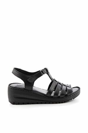 Siyah Hakiki Deri Kadın Sandalet K05714360103
