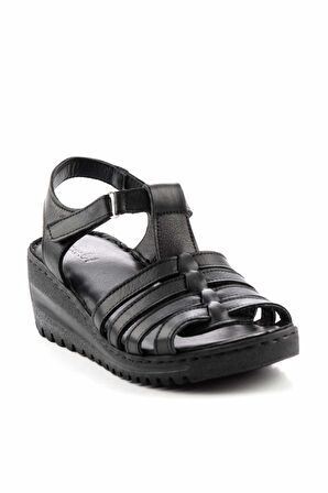 Siyah Hakiki Deri Kadın Sandalet K05714360103