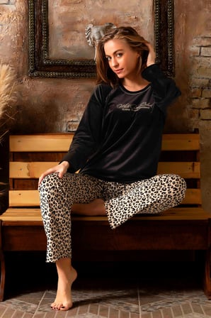Nisanca Kışlık Kadın Kadife Pijama Takımı - Süper Soft Serisi