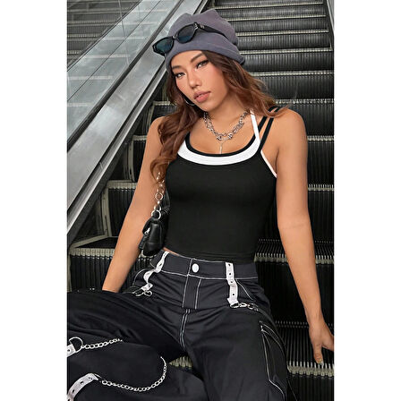 MARSiLYAN- Kadın Beyaz Siyah Çift Renk Çapraz Askılı Crop Top Bluz