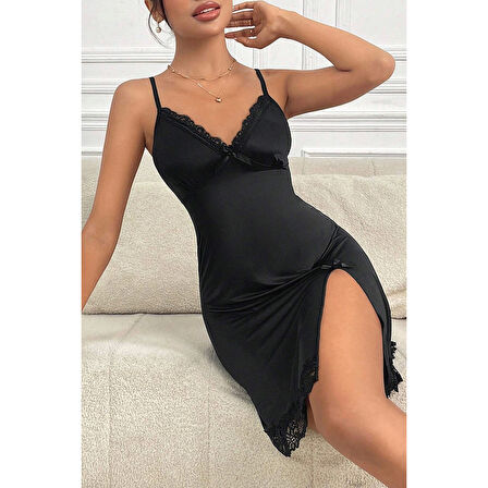 MARSiLYAN- Kadın Siyah Dantelli Fiyonklu ve Yırtmaçlı Şık Gecelik