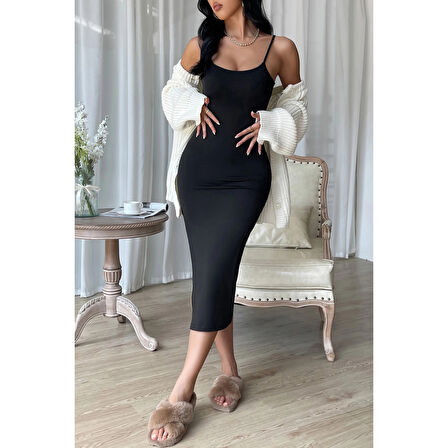 MARSiLYAN- Kadın Siyah Yırtmaçlı Diz Altı Vücüdu Saran Gecelik