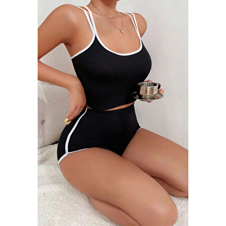 MARSiLYAN- Kadın Siyah Beyaz Çapraz Lastik Detaylı Kaşkorse Şortlu Gecelik Takımı