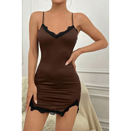 MARSiLYAN- Kadın Kahverengi Göğsü ve Bacakları Dantelli Yırtmaçlı Şık Gecelik