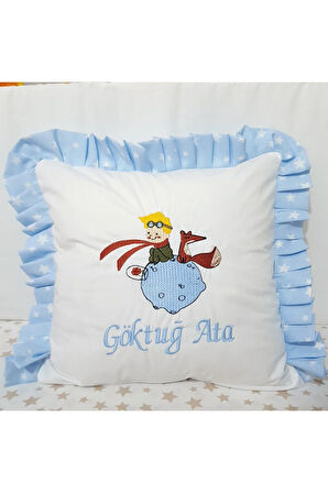 Nakışlı Kırlent Bebek İsimli 40x40 Cm İçi Dolgulu Fırfırlı Kırlent
