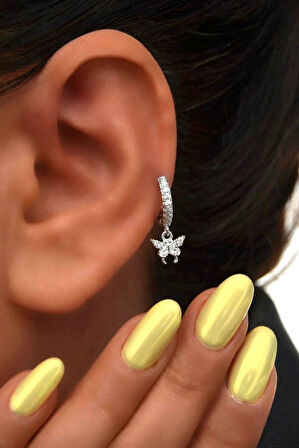 8 mm Kelebek Charm Halka Piercing – Gold & Gümüş | Helix, Kıkırdak, Lob Uyumlu