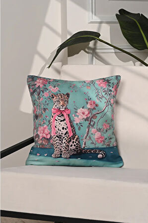 Floral Leopard Pembe Kurdeleli Çiçekli Leopar Kırlent Kılıfı – 43x43cm
