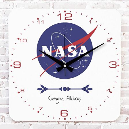 Kişiye Özel Nasa Tasarımlı Hediye Ahşap Saat 33cm KA01-1750