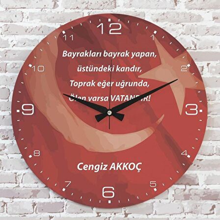 Kişiye Özel Türk Bayrağı Tasarımlı Hediye Ahşap Saat 33cm  KA02-1437