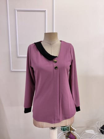 Kadın Uzun Kollu Asimetrik Yaka Detaylı Düğmeli Ithal Krep Bluz