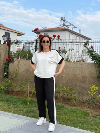 Kadın Kısa Kollu Modal Dokulu Kumaş Yanı şeritli Takım