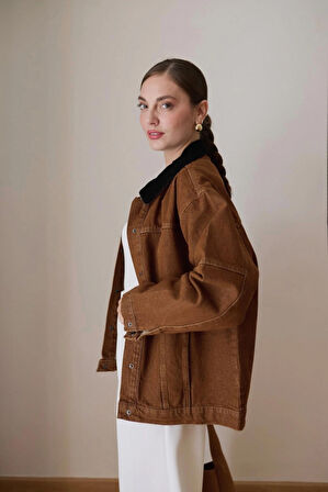 Kadın Taba Kadife Yaka Detaylı Çıt Çıt Düğme Kapamalı Denim Ceket