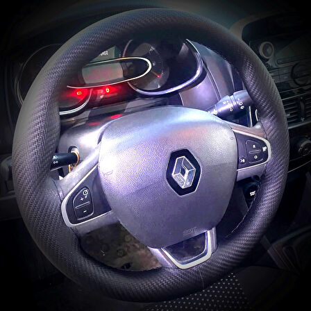 DİKİŞLİ DİREKSİYON KILIFI KARBON DERİ SİYAH DİKİŞLİ RENAULT CLİO İÇİN