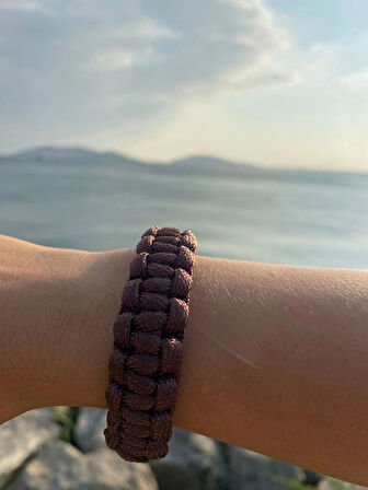 PARACORD BİLEKLİK KAHVERENGİ KOBRA MODELİ