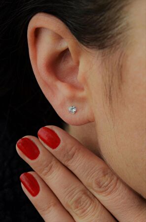 Gümüş Renk Kalp Şekilli Tektaş Çelik Helix Piercing Kıkırdak Lob 8 mm