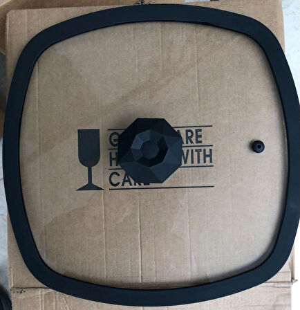 DİAMOND KARE 28X28 SİLİKON CAM KAPAK VE ELMAS KULP