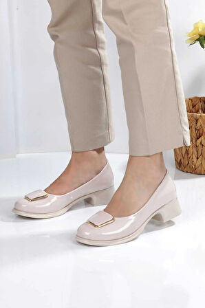 Kadın Topuklu Kare Tokalı Babet