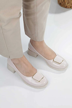 Kadın Topuklu Kare Tokalı Babet