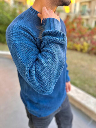 Kazak Triko Oversize Tüylenmez Naturel Pamuk Yırtık Detaylı Lazer Kesim Rahat Kesim Salaş Kazak