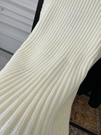 Oversize Kazak Bol Kesim Tüylenmeyen Salaş Triko Kazak