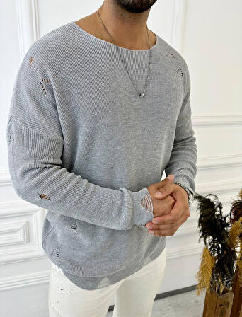 Kazak Naturel Örme Pamuk Tüylenmeyen Yırtık Detaylı Lazer Kesim Triko Kazak