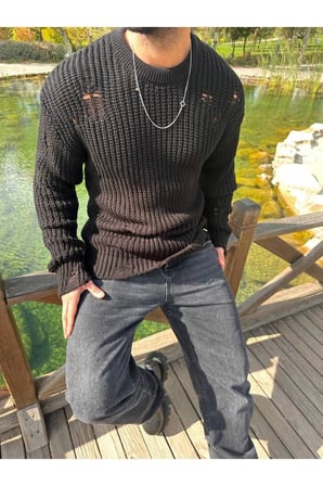 Tüylenmez Naturel Pamuk Rahat Kesim Salaş Kazak Oversize Yırtık Detaylı Lazer Kesim