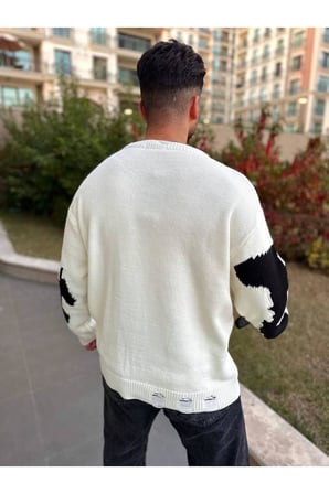Kazak Çift Kat Örme Natural Pamuk Kazak Yırtık Detaylı Kendinden Desenli Lazer Kesim Salaş Triko