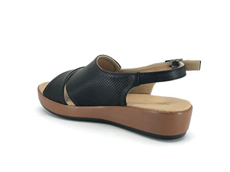 Ayakdaş 5513 Kadın Düz Taban Sandalet