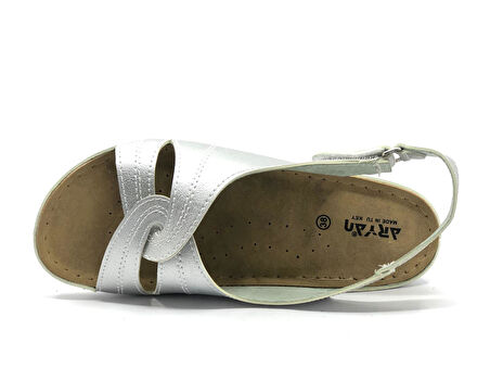 Aryan D.r Tavsiyeli Ortapedik Kadın Sandalet