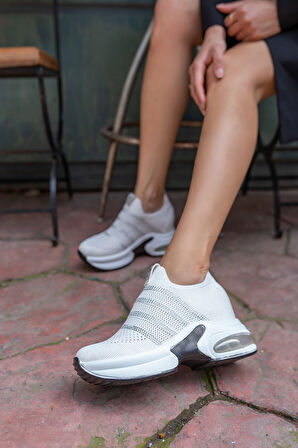 Kocamanlar 486401 Sneaker Gizli Topuk Kadın Spor Ayakkabı