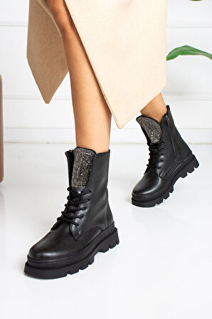 Feles Taş Detaylı Kadın Postal Bot