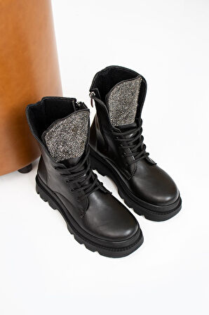 Feles Taş Detaylı Kadın Postal Bot