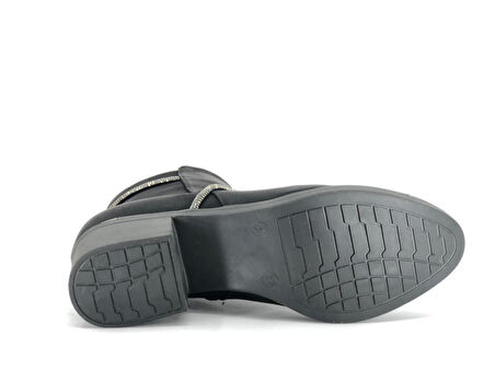 Mehtap Kvinne Taş Dekolteli Kadın Bot