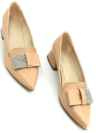 Feles Taş Kurdela Detaylı Kadın Topuklu Ayakkabı