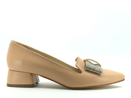 Feles Taş Kurdela Detaylı Kadın Topuklu Ayakkabı