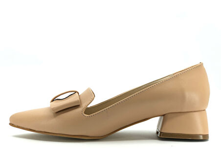 Feles Taş Kurdela Detaylı Kadın Topuklu Ayakkabı