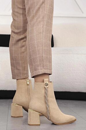 Feles Burgu Şerit Taş Detaylı Klasik Kadın Bot