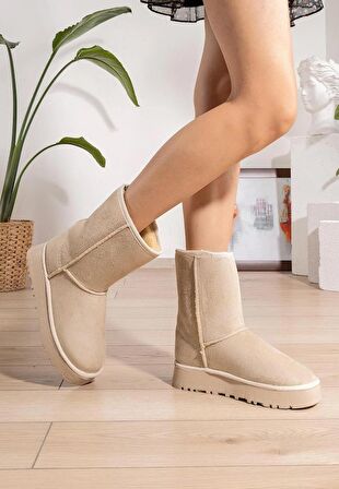 Hugg Kalın Taban İçi Yünlü Kısa Kadın Bot