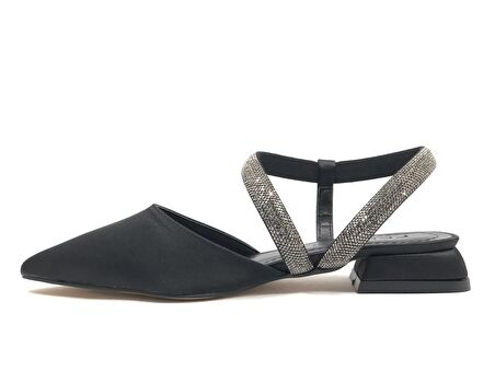 Feles Şerit Taş Detaylı Kadın Klasik Babet Ayakkabı