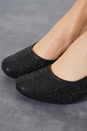 Feles Lazer Detaylı Kadın Klasik Topuklu Ayakkabı