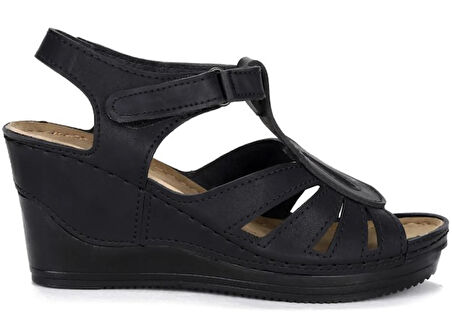 Aryan 19-200 D.r Tavsiyeli Ortapedik Kadın Sandalet